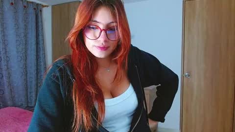 Isabella online show from January 2025 09:33:02 AM