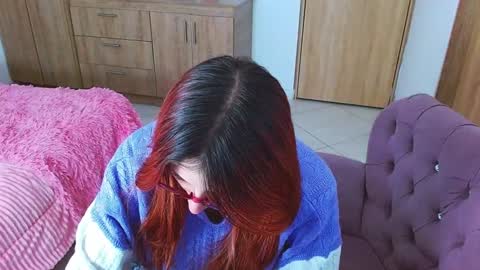Isabella online show from February 2025 09:43:01 AM