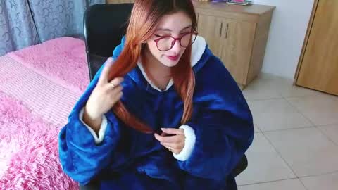 Isabella online show from February 2025 10:32:02 AM