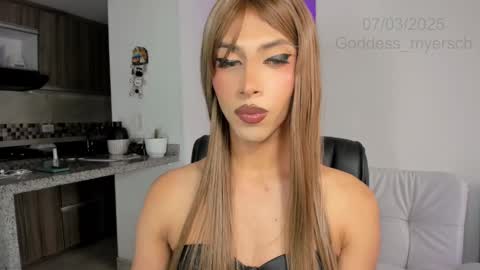 Goddess Myers  thumb up is important for me kisses  online show from March 2025 12:34:01 PM