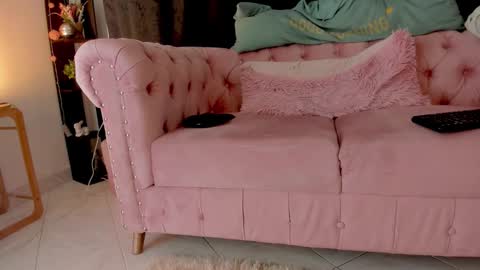 intagram miss selene59 online show from September 2025 12:12:02 AM