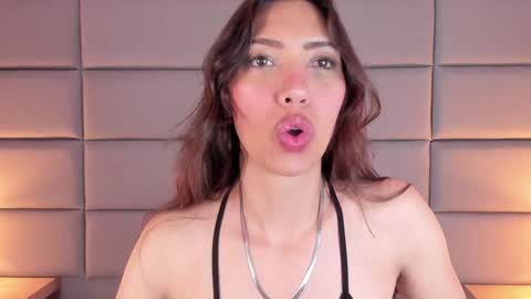 Veronica summer  7AM to 1500 PM hour GMT-5 online show from January 2025 03:15:01 PM