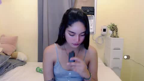 Snapshot of missindependent999 chatting on February 2025 09:22:01 AM jj online show from February 2025 09:22:01 AM