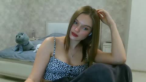 OneGoddess online show from January 2025 07:18:01 PM