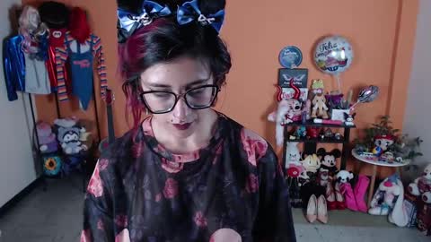 Miss Mia online show from December 2024 11:05:02 PM