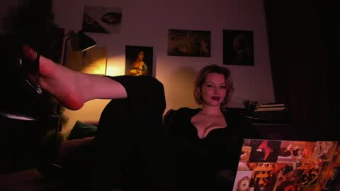   online show from January 2025 12:49:01 PM