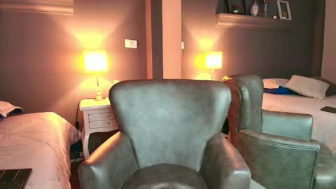 Snapshot of missparis__ chatting on November 2025 09:07:01 PM missparis__ online show from November 2025 09:07:01 PM