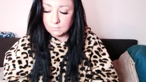 Snapshot of missqueen1416 chatting on November 2025 06:13:02 AM Missqueen1416 online show from November 2025 06:13:02 AM