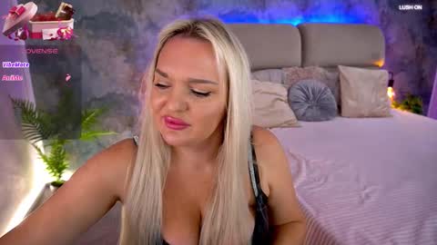 Snapshot of missyymarty chatting on November 2025 08:55:01 AM missyymarty online show from November 2025 08:55:01 AM