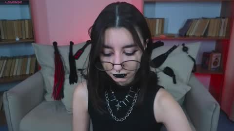 Marcelline online show from September 2025 09:53:02 AM