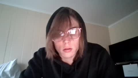 MJ Moore online show from September 2025 10:02:02 PM