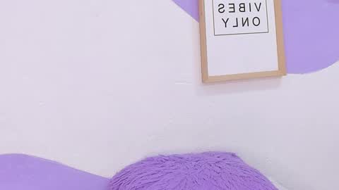 MONAAXXX online show from March 2025 12:33:02 PM