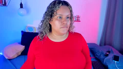 aleja      independent model       online show from February 2025 01:44:01 AM