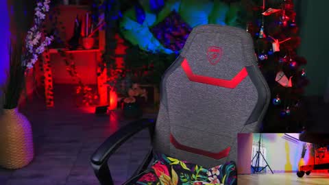 Monika online show from December 2024 07:00:02 PM