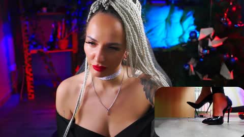 Monika online show from January 2025 03:52:02 PM