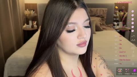 Snapshot of moonrenata chatting on October 2025 10:30:02 PM Ri online show from October 2025 10:30:02 PM