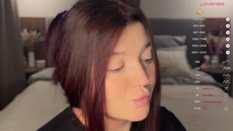 Snapshot of moonrenata chatting on November 2025 08:41:01 PM Ri online show from November 2025 08:41:01 PM