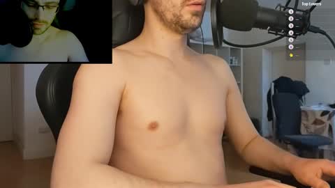 Moonsire online show from January 2025 12:27:01 PM