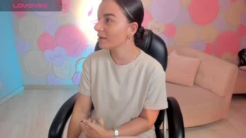 Morgan Hicks online show from January 2025 07:56:02 PM