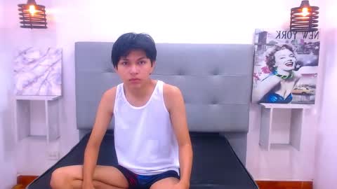 MORTELLE online show from November 2025 12:28:01 PM