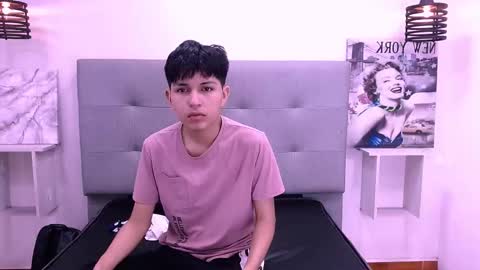 MORTELLE online show from November 2025 12:26:01 PM