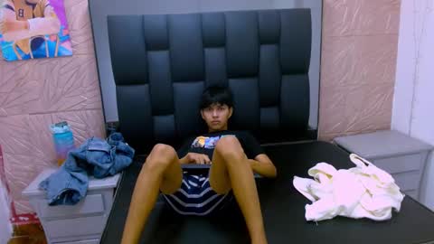 MORTELLE online show from November 2025 11:53:01 PM