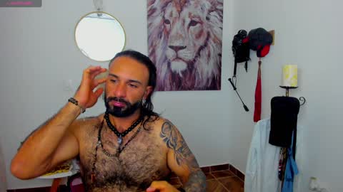 mr_maik22 online show from December 2024 12:59:02 PM