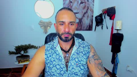 mr_maik22 online show from January 2025 12:39:01 AM