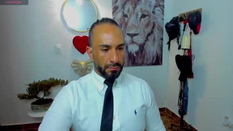 mr_maik22 online show from February 2025 12:37:01 PM
