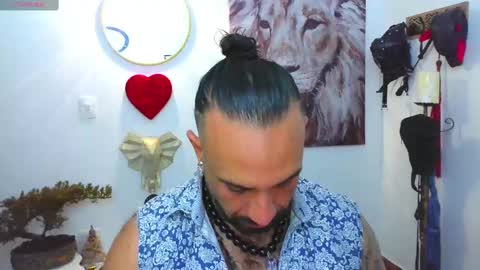 mr_maik22 online show from March 2025 05:04:01 PM