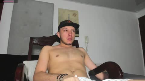 mrandrey23 online show from September 2025 12:40:01 PM