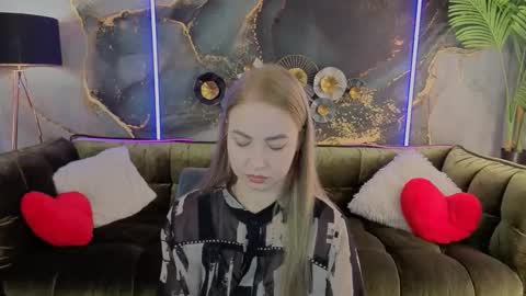 Maria online show from September 2025 07:10:02 AM