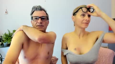 LOVELY JULIA  Peter DAY online show from December 2024 07:50:01 AM