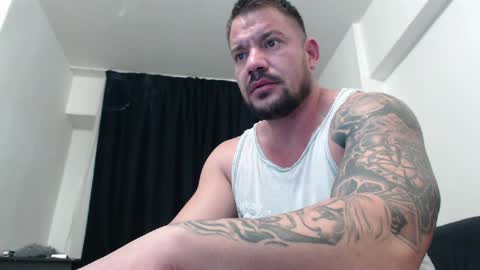 MuscleMonster31 online show from December 2024 02:09:02 AM