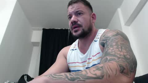 MuscleMonster31 online show from January 2025 01:37:01 AM