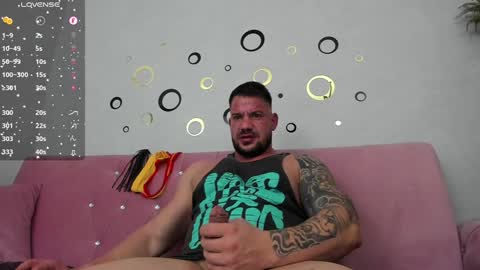 MuscleMonster31 online show from January 2025 09:05:02 PM