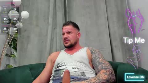 MuscleMonster31 online show from March 2025 10:32:01 PM