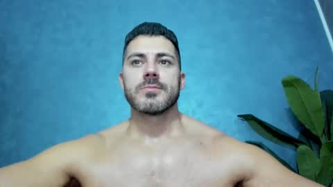 muscularmaster onlyfans online show from December 2024 01:25:01 AM