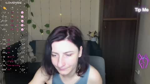 Jenya online show from January 2025 01:39:02 AM