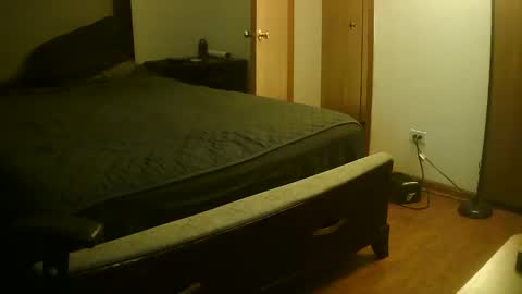 mustenjoyhead79 online show from September 2025 01:38:02 AM