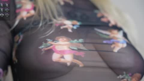 STELLA  Im here today online show from December 2024 07:43:02 PM