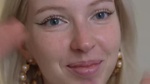 STELLA  Im here today online show from February 2025 02:34:02 PM