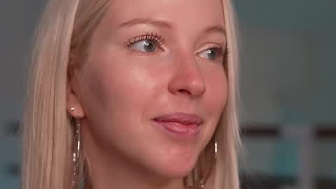 STELLA  Im here today online show from February 2025 03:48:02 PM