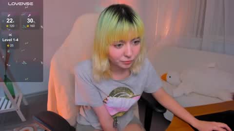 MylaFlores online show from December 2024 01:53:02 AM