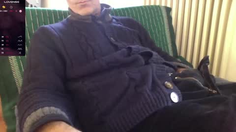 Bi sexy guy lovense hush is on private is open or password show tip if you like. online show from December 2024 08:40:01 AM