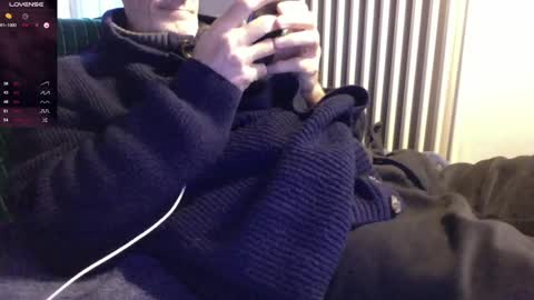 Bi sexy guy lovense hush is on private is open or password show tip if you like. online show from January 2025 09:07:01 AM