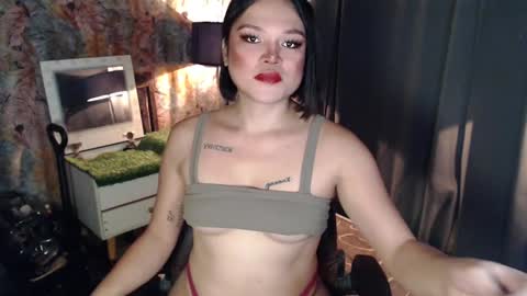 UR GIRL NEXTDOOR online show from February 2025 04:55:01 AM