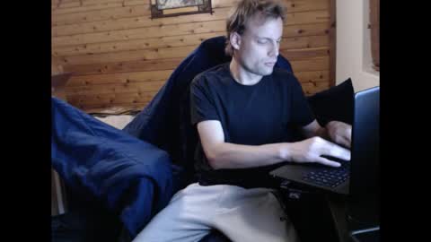 naked_and_chatting online show from September 2025 02:44:02 AM