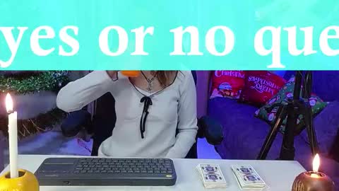 Snapshot of nana_unrecognizable1 chatting on December 2025 07:42:02 PM nana online show from December 2025 07:42:02 PM
