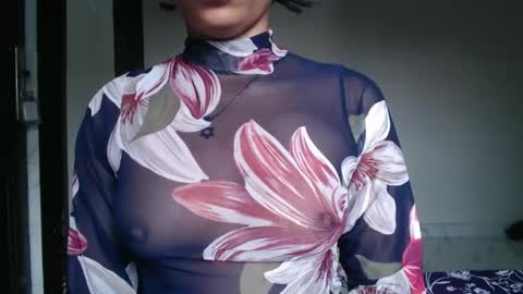 Snapshot of nastie_cumlover chatting on December 2025 09:03:01 AM bella online show from December 2025 09:03:01 AM